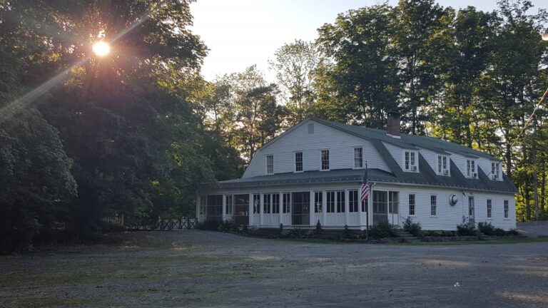 The Inn on Quarry Glen Towanda 2 768x432