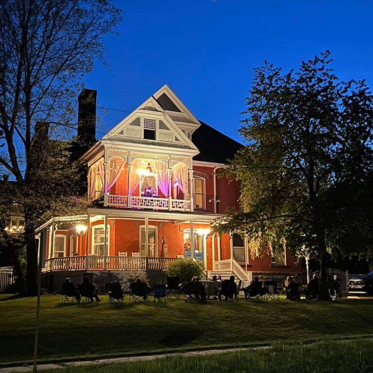 Hatch House Bed Breakfast 768x768